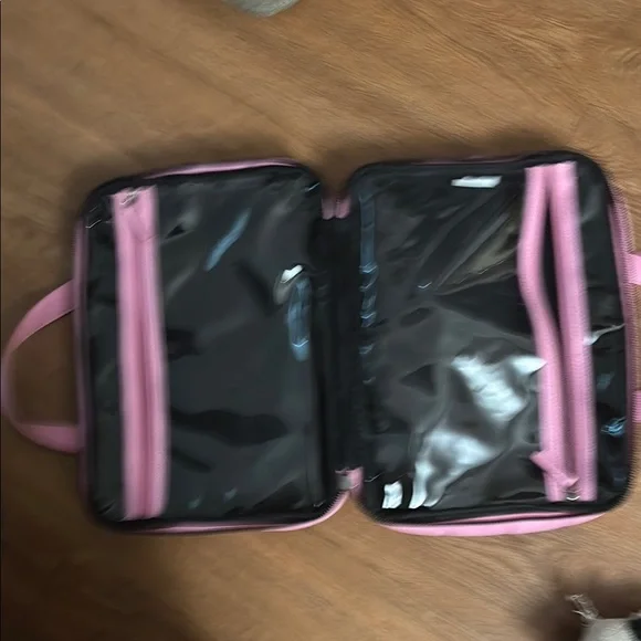 Steve Madden Pink Quilted Cosmetic Bag with Handle - Picture 2 of 4